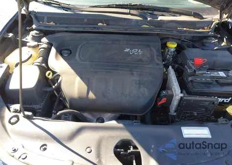 2013 Dodge Dart Sxt z USA, uszkodzony, nr VIN 1C3CDFBA1DD720078